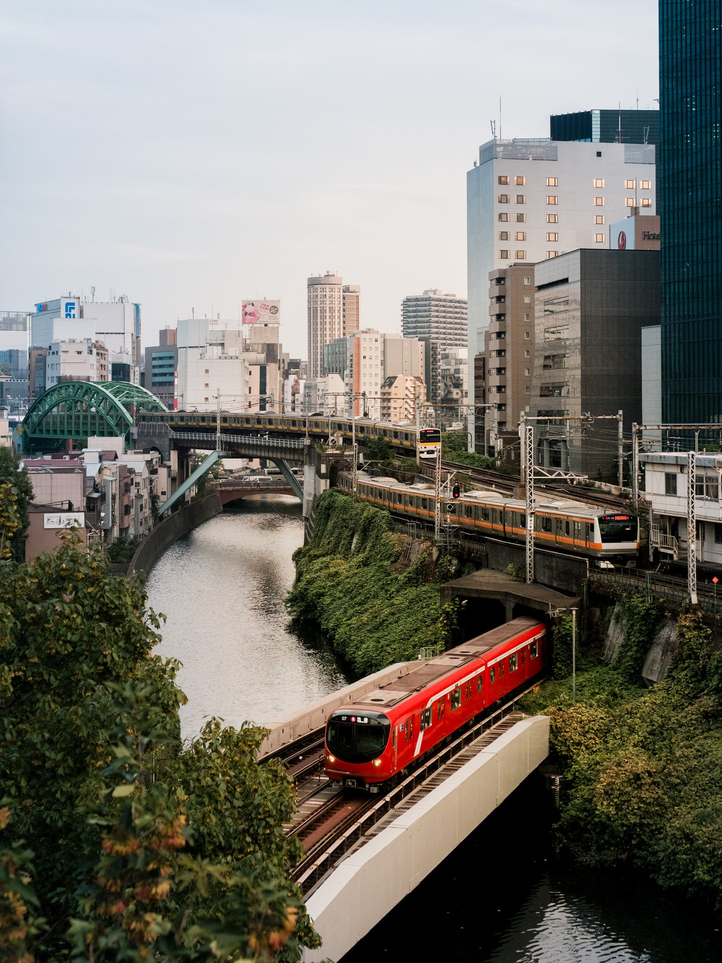 Tokyo Trains, Ochanomizu, Japan