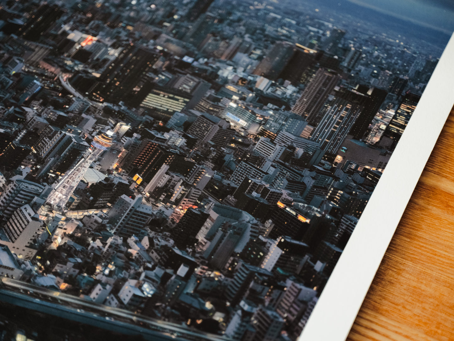 Tsutenkaku Twilight, Osaka, Japan